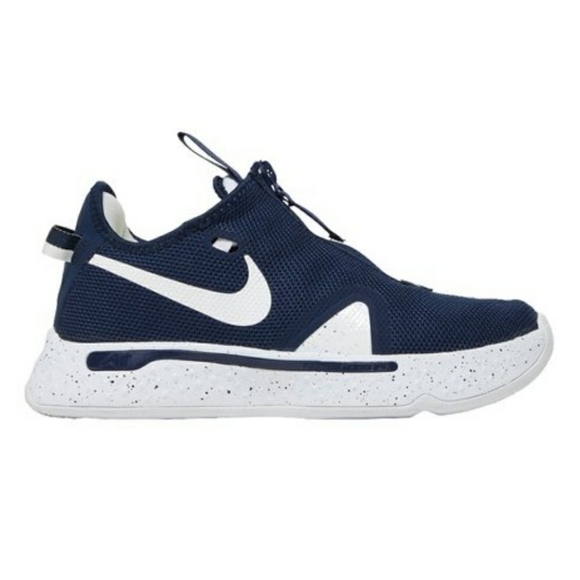 Athletic_Shoes